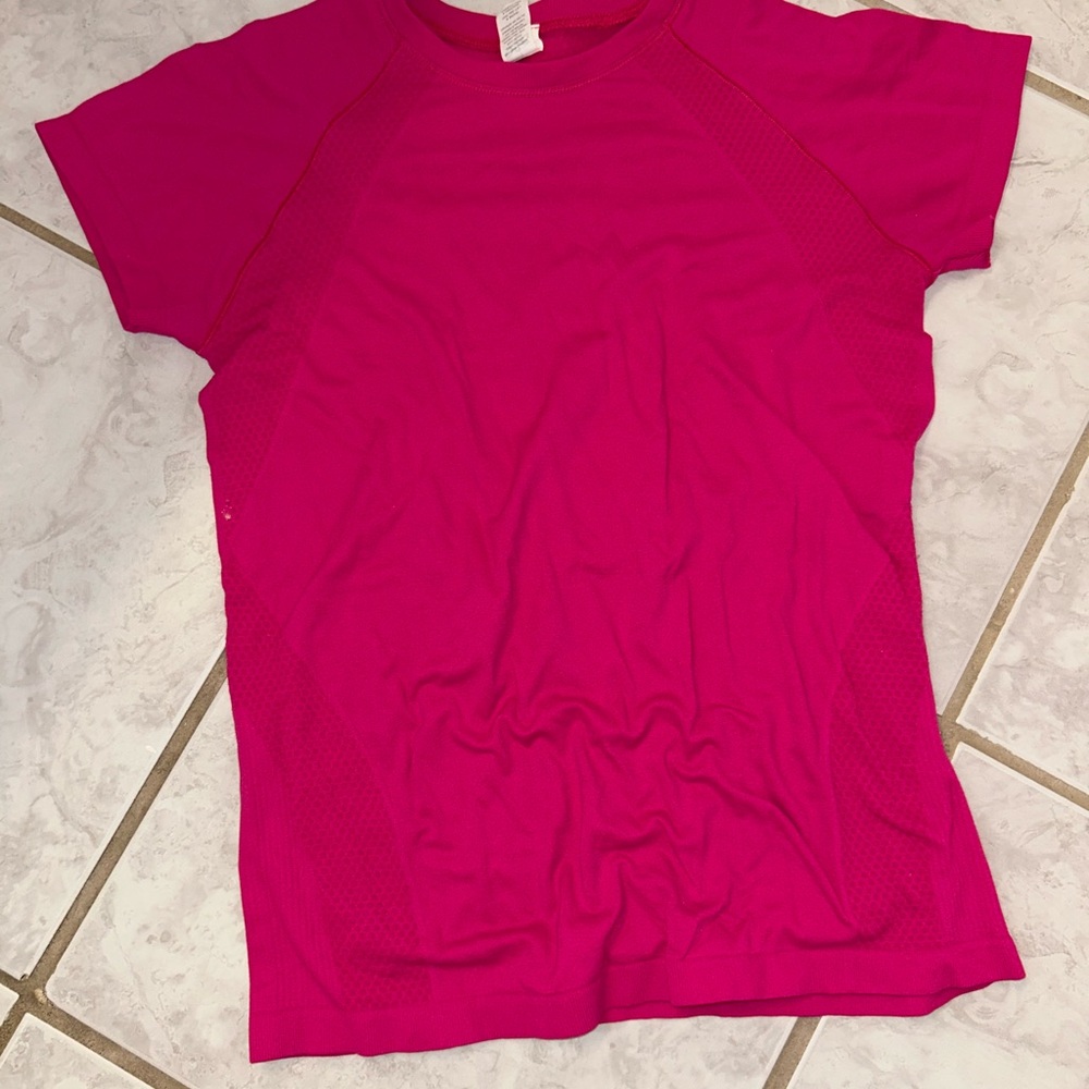 DSG Fuchsia Performance Tee